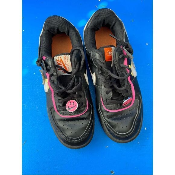 NIKE Women's Cosmic Fuchsia AF1 Shadow Air Force One Low Black Pink Sweet Sz 8 - Picture 5 of 7